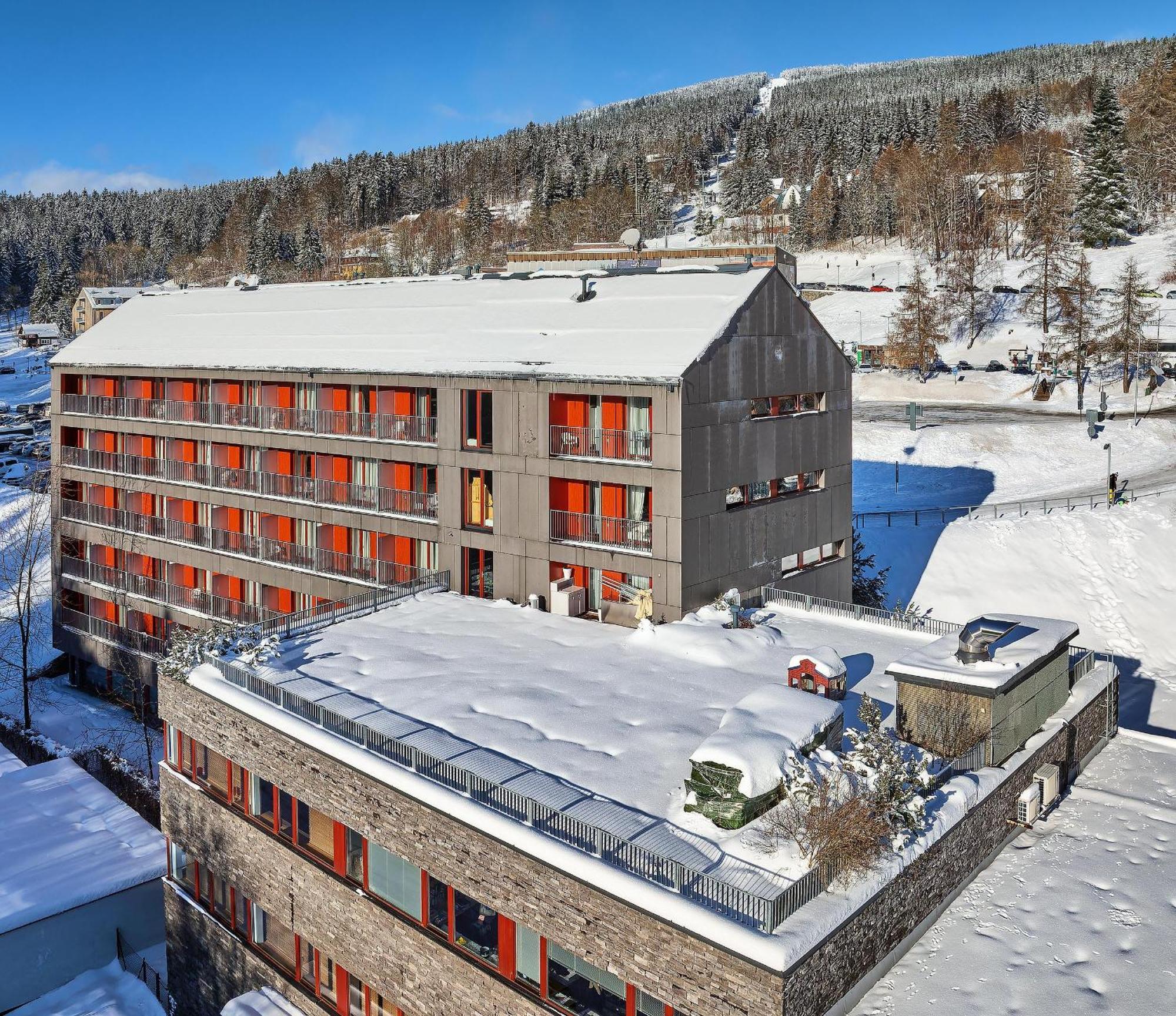Omnia Hotel Relax & Wellness Янске Лазне Екстериор снимка
